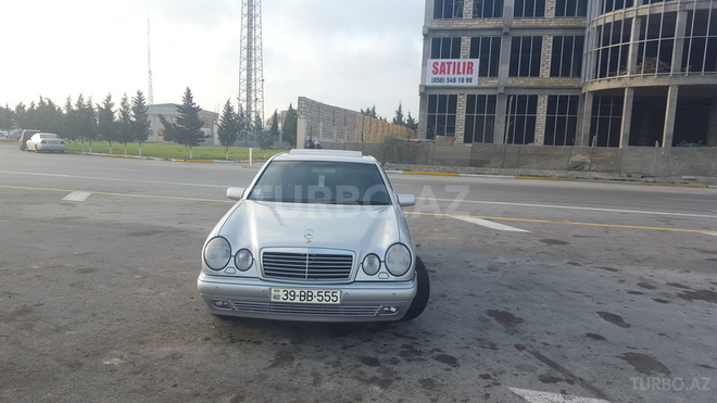 Mercedes E 230 1997, 320,000 km - 2.3 l - Sumqayıt