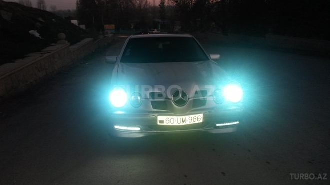 Mercedes E 240 1997, 168,241 km - 2.4 l - Bərdə