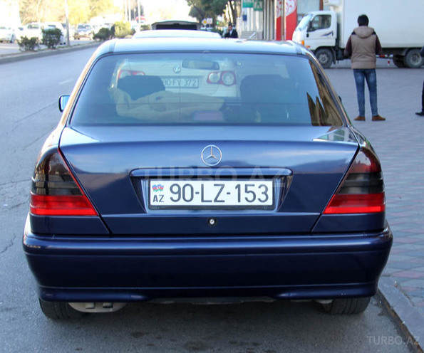 Mercedes C 200 1997, 200,000 km - 2.0 l - Bakı