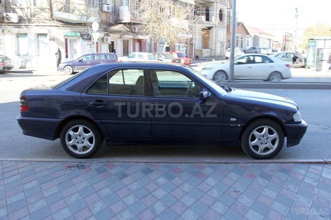 Mercedes C 200 1997, 200,000 km - 2.0 l - Bakı