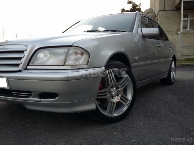 Mercedes C 200 1999, 102,000 km - 2.0 l - Sumqayıt