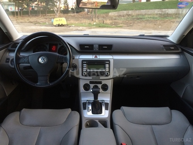 Volkswagen Passat 2009, 84,000 km - 2.0 l - Bakı