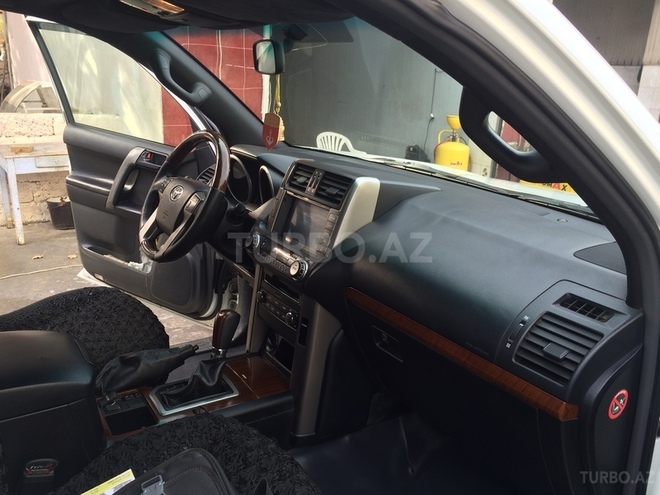 Toyota Prado 2010, 44,000 km - 2.7 l - Bakı