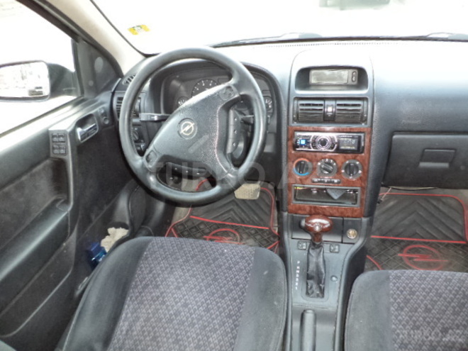 Opel Astra 1999, 177,000 km - 1.8 л - Bakı