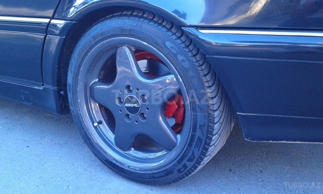 Mercedes C 230 1999, 240,000 km - 2.3 l - Bakı