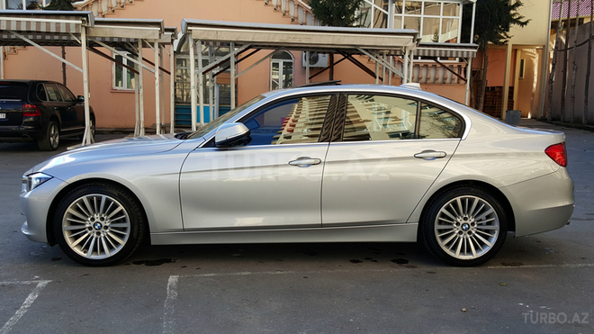 BMW 328 2014, 33,700 km - 2.0 l - Bakı