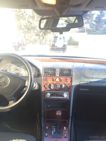 Mercedes C 200 1996, 300,000 km - 2.0 л - Bakı