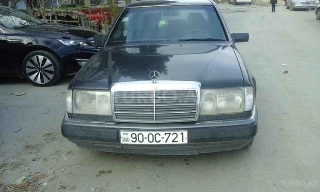 Mercedes E 230 1991, 250,000 km - 2.3 л - Bakı