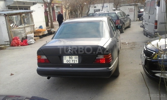 Mercedes E 230 1991, 250,000 km - 2.3 л - Bakı