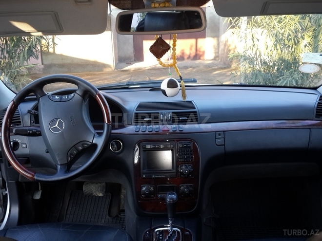 Mercedes S 320 2000, 260,000 km - 3.2 л - Şirvan