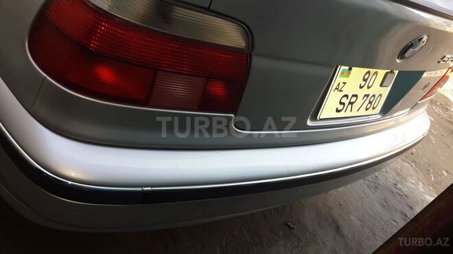 BMW 525 1999, 250,000 km - 2.5 l - Bakı