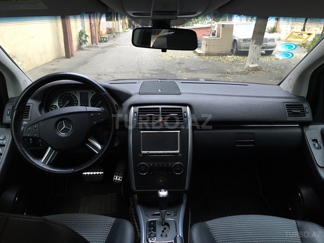 Mercedes B 200 2006, 88,000 km - 2.0 l - Bakı