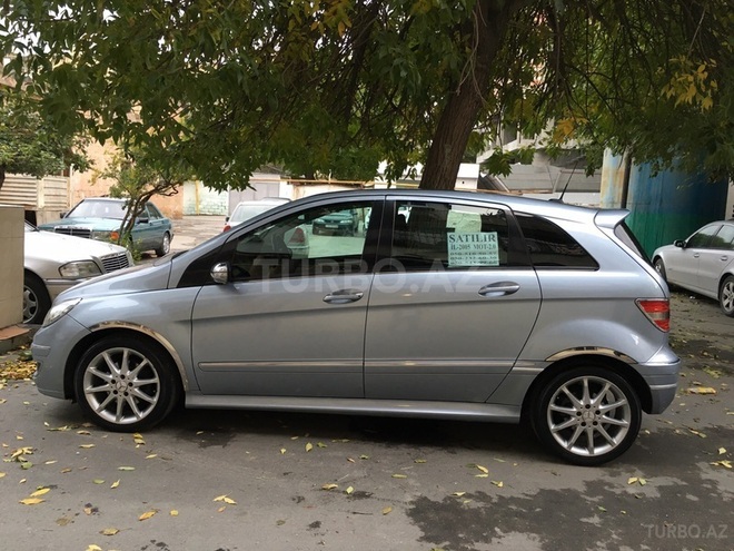 Mercedes B 200 2006, 88,000 km - 2.0 l - Bakı
