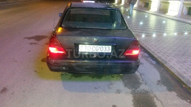 Mercedes C 220 1995, 39,850 km - 2.2 л - Bakı