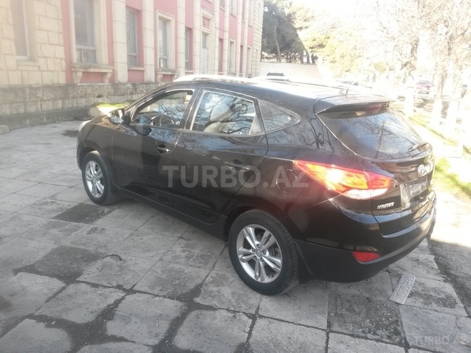 Hyundai ix35 2010, 101,000 km - 2.0 l - Bakı
