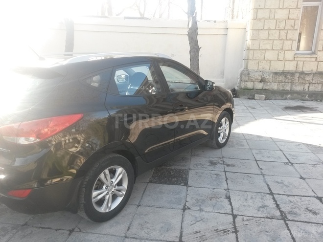 Hyundai ix35 2010, 101,000 km - 2.0 l - Bakı