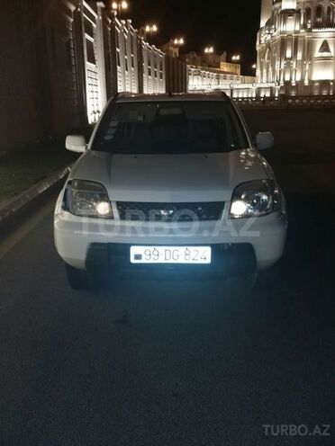 Nissan X-Trail 2000, 98,000 km - 2.0 l - Bakı