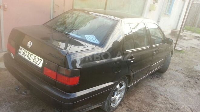 Volkswagen Vento 1997, 0 km - 1.8 l - Bakı