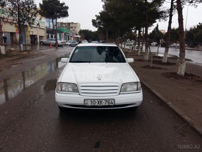 Mercedes C 220 1994, 251,000 km - 2.2 l - Sumqayıt