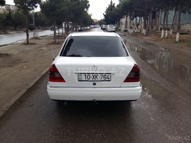 Mercedes C 220 1994, 251,000 km - 2.2 l - Sumqayıt