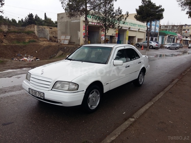 Mercedes C 220 1994, 251,000 km - 2.2 l - Sumqayıt