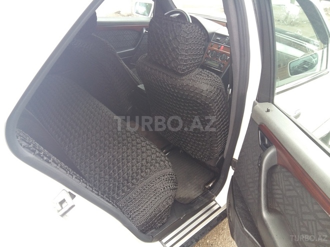Mercedes C 220 1994, 251,000 km - 2.2 l - Sumqayıt