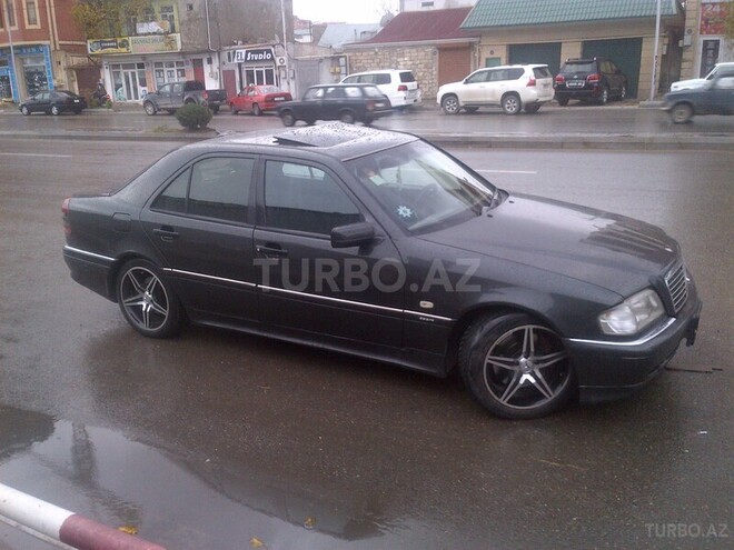 Mercedes C 230 1994, 170,000 km - 2.3 l - Bakı
