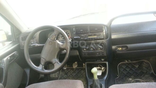 Volkswagen Vento 1997, 240,000 km - 1.9 l - Bakı