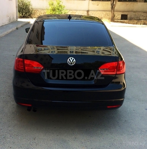 Volkswagen Jetta 2012, 62,500 km - 2.0 l - Bakı