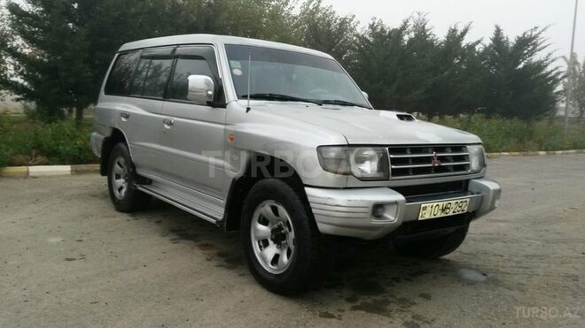 Mitsubishi Pajero 1997, 2,129,000 km - 2.8 l - Bakı