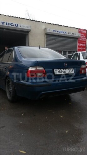 BMW 525 2002, 200,000 km - 0.3 l - Sumqayıt