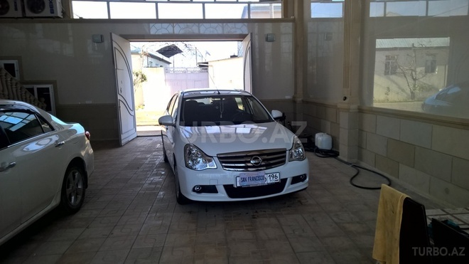 Nissan Sunny 2015, 5,500 km - 1.6 l - Bakı