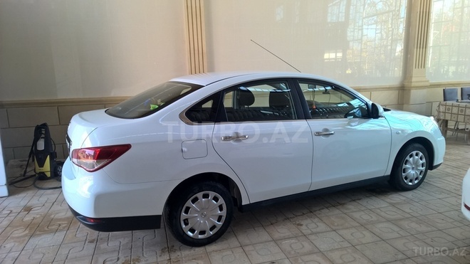 Nissan Sunny 2015, 5,500 km - 1.6 l - Bakı