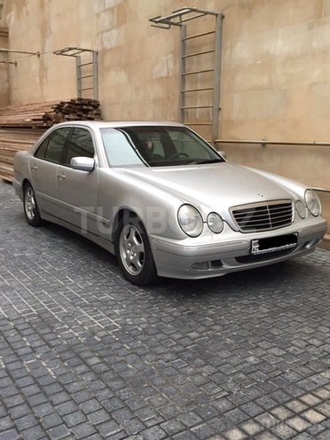 Mercedes E 270 2000, 237,000 km - 2.7 л - Bakı