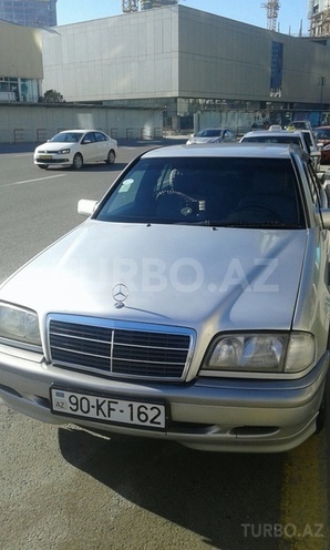 Mercedes C 180 1999, 410,000 km - 1.8 l - Bakı