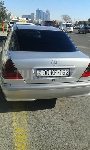 Mercedes C 180 1999, 410,000 km - 1.8 l - Bakı