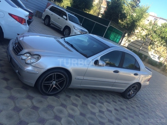Mercedes C 200 2001, 8,780,000 km - 2.0 l - Sumqayıt