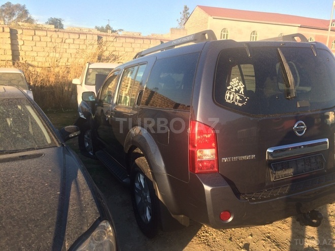 Nissan Pathfinder 2005, 210,631 km - 2.5 л - Bakı