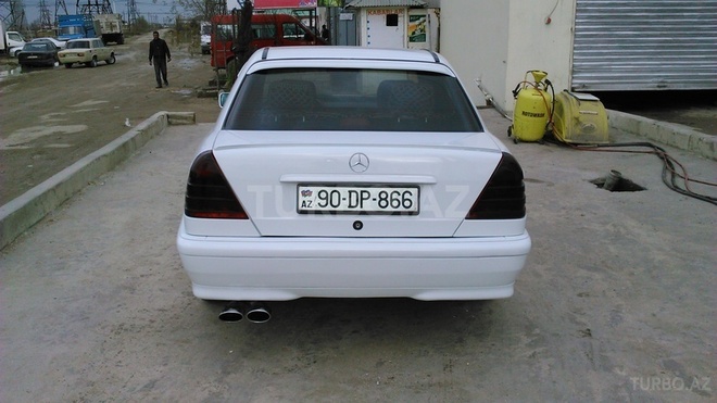 Mercedes C 180 1999, 190,000 km - 1.8 l - Bakı