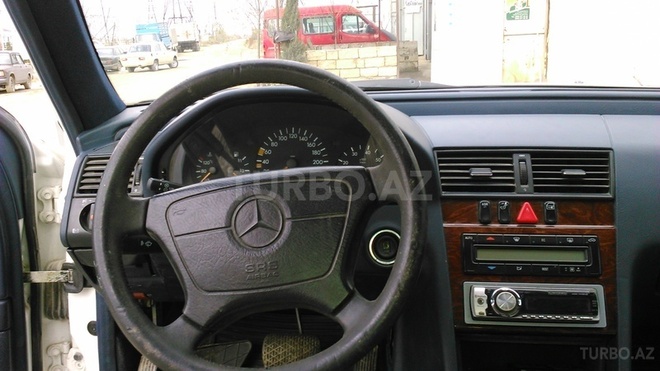 Mercedes C 180 1999, 190,000 km - 1.8 l - Bakı