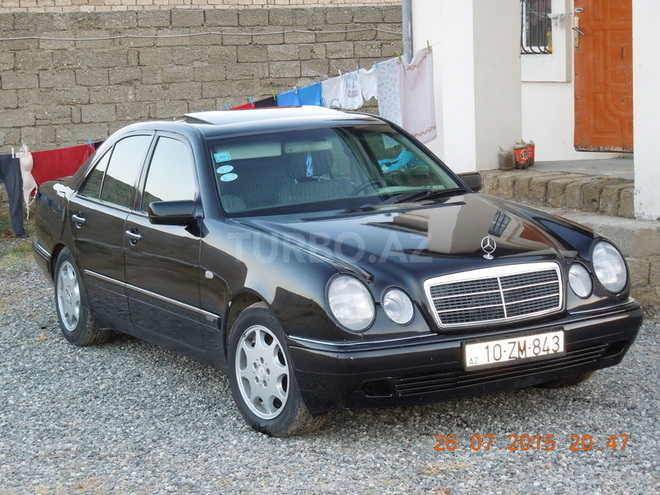 Mercedes E 200 1998, 310,000 km - 2.0 l - Bakı