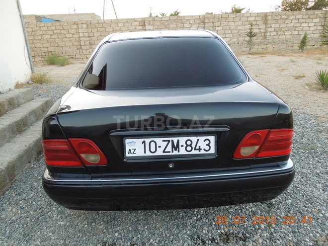 Mercedes E 200 1998, 310,000 km - 2.0 l - Bakı