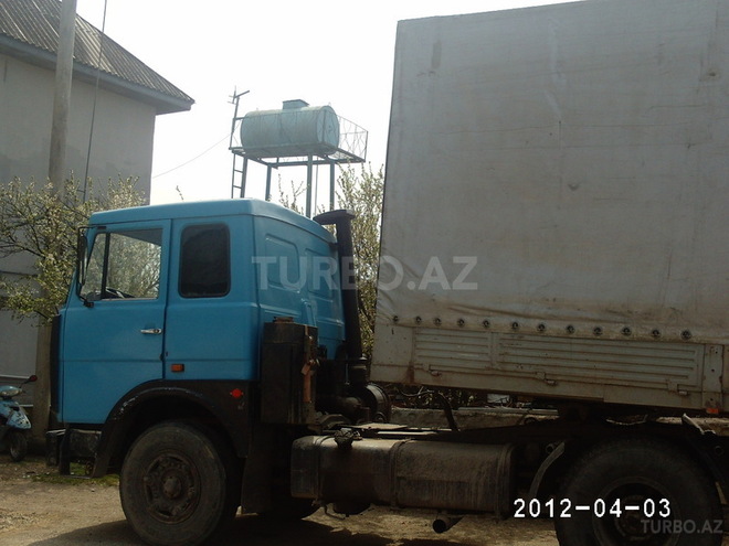 MAZ 54323 1988, 1,000,001 km - 14.0 л - Astara