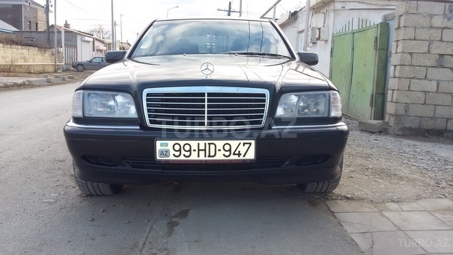 Mercedes C 220 1999, 220,000 km - 2.0 l - Bakı
