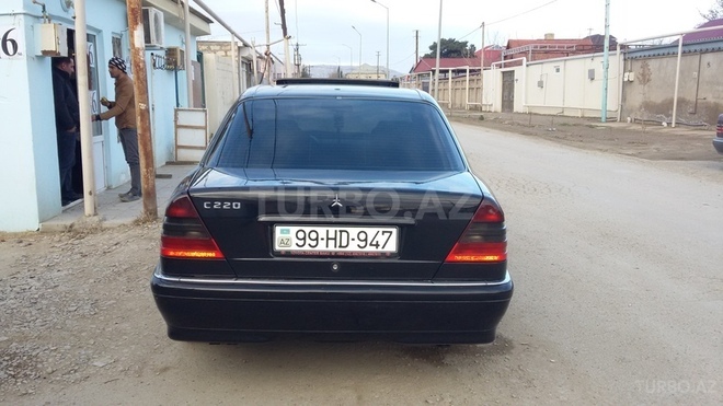 Mercedes C 220 1999, 220,000 km - 2.0 l - Bakı
