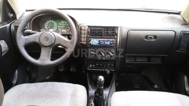 Volkswagen Polo 1996, 215,000 km - 1.6 l - Bakı