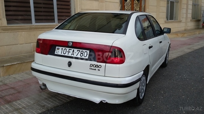 Volkswagen Polo 1996, 215,000 km - 1.6 l - Bakı