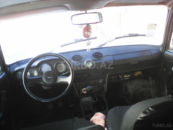 LADA (VAZ) 2106 1981, 100,000 km - 1.3 l - Quba