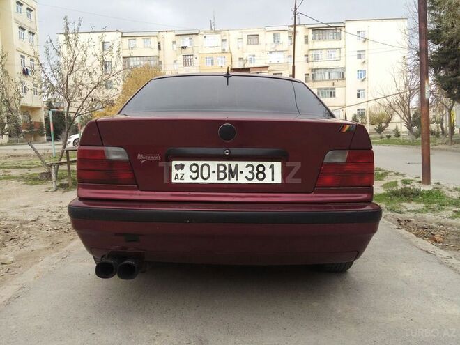 BMW 318 1991, 230,000 km - 1.8 л - Sumqayıt