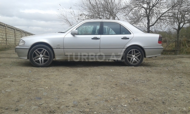 Mercedes C 180 1998, 157,000 km - 1.8 l - Beyləqan